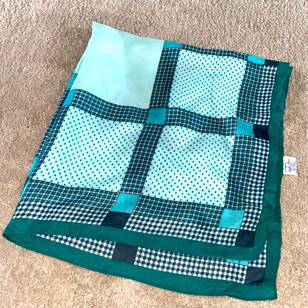 Vintage Desco‎ Silk Blend Scarf Green Print